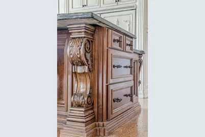 8330 Jett Ferry Road, Sandy Springs, GA 30350 - Photo 19