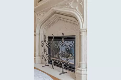 8330 Jett Ferry Road, Sandy Springs, GA 30350 - Photo 21