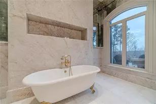 8330 Jett Ferry Rd, Sandy Springs, GA 30350 - Photo 43