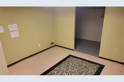 747 Dixon Road, Jonesboro, GA 30238 - Photo 11