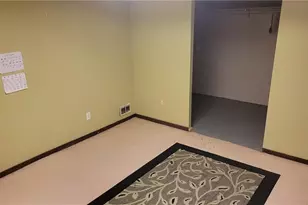 747 Dixon Rd, Jonesboro, GA 30238 - Photo 15