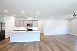 621 Pineberry Ct, Grayson, GA 30017 - Photo 3