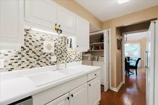 1477 Hampton Glen Ct, Decatur, GA 30033 - Photo 9