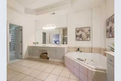 1051 Emory Parc Place, Decatur, GA 30033 - Photo 15