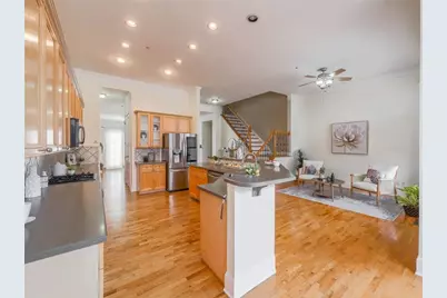 1051 Emory Parc Place, Decatur, GA 30033 - Photo 5