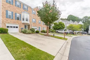 2037 Pinnacle Pointe Dr, Norcross, GA 30071 - Photo 3