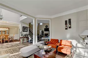 3925 Suwanee Bend Dr, Suwanee, GA 30024 - Photo 7