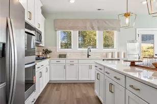 6410 Pinin Pl, Cumming, GA 30041 - Photo 3