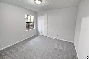 4425 Amy Rd, Snellville, GA 30039 - Photo 11