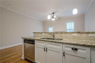 1949 Sterling Oaks Cir NE, Atlanta, GA 30319 - Photo 5