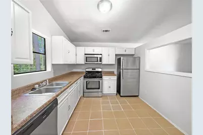 3924 Chimney Ridge Court, Ellenwood, GA 30294 - Photo 11