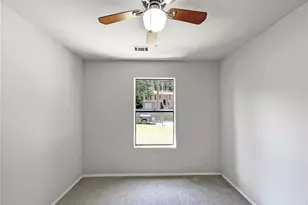 3924 Chimney Ridge Ct, Ellenwood, GA 30294 - Photo 13