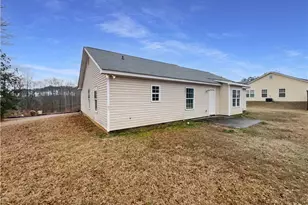 297 Lambert Overlook Cir, Carrollton, GA 30117 - Photo 7