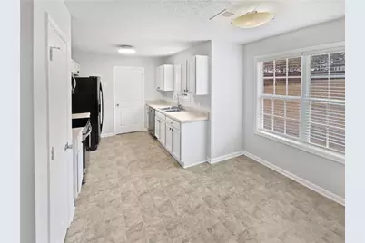 297 Lambert Overlook Circle, Carrollton, GA 30117 - Photo 9