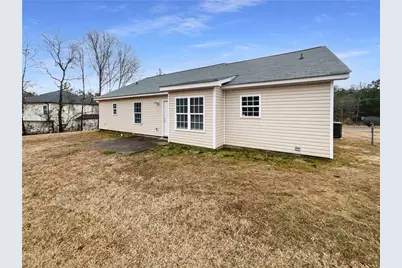 297 Lambert Overlook Circle, Carrollton, GA 30117 - Photo 5