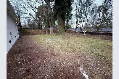 2996 Laguna Drive, Decatur, GA 30032 - Photo 17