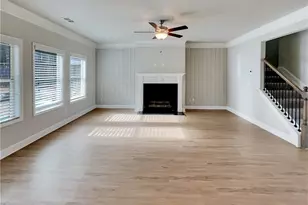 218 Morris Creek Dr, Hoschton, GA 30548 - Photo 3