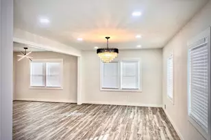 5390 Rockbridge Rd, Stone Mountain, GA 30088 - Photo 5