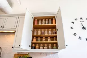 3820 Roswell Rd NE, Atlanta, GA 30342 - Photo 9