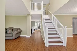 2792 Brandon Lake Dr, Snellville, GA 30039 - Photo 5