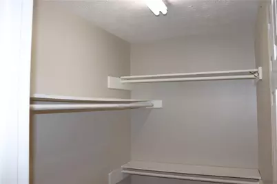 932 Granite Springs Lane, Stone Mountain, GA 30083 - Photo 31