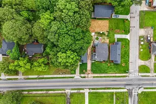 623 Hamilton E Holmes Dr NW, Atlanta, GA 30318 - Photo 3