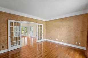 4035 Willows Way, Marietta, GA 30062 - Photo 7