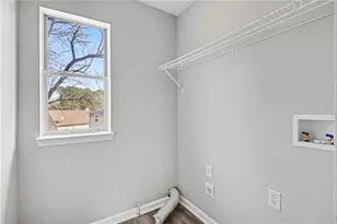 1035 Dominion Ct, Lawrenceville, GA 30044 - Photo 23