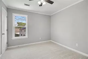 1035 Dominion Ct, Lawrenceville, GA 30044 - Photo 17