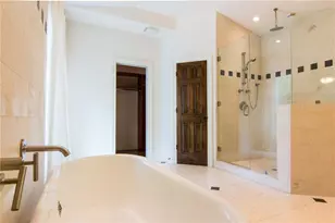 4169 Carmain Dr NE, Atlanta, GA 30342 - Photo 25