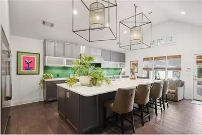 2227 Melante Drive NE, Atlanta, GA 30324 - Photo 9