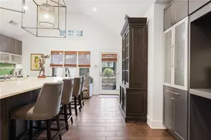 2227 Melante Dr NE, Atlanta, GA 30324 - Photo 29