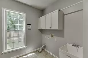 503 Glen Level Cir, Sugar Hill, GA 30518 - Photo 21