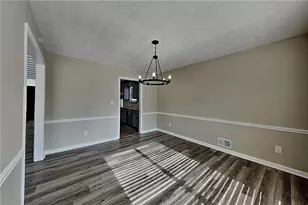 1318 E Shiloh Trail NW, Kennesaw, GA 30144 - Photo 7