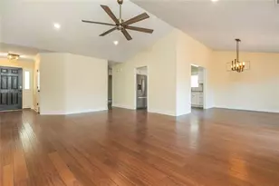 4207 Harris Ridge Ct, Roswell, GA 30076 - Photo 7