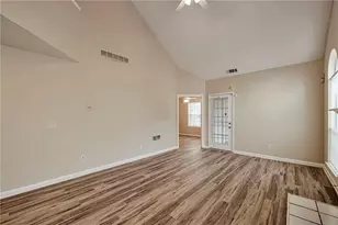 8239 Valley Bluff, Riverdale, GA 30274 - Photo 5