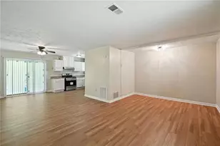 4732 Carson Pass SW, Atlanta, GA 30331 - Photo 5