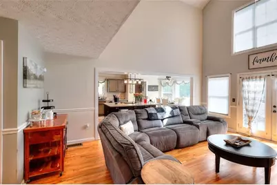 377 Lakeview Drive, Newborn, GA 30056 - Photo 19