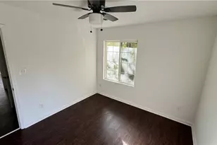 3340 Pinehill Dr, Decatur, GA 30032 - Photo 9