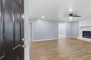 46 Stone Wood Ln, Lawrenceville, GA 30046 - Photo 7