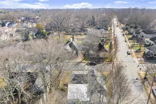 1751 Center Ave, Atlanta, GA 30344 - Photo 35