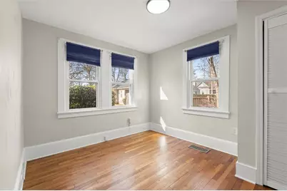 1751 Center Avenue, Atlanta, GA 30344 - Photo 9