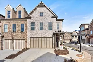 110 Via Roma, Woodstock, GA 30188 - Photo 1