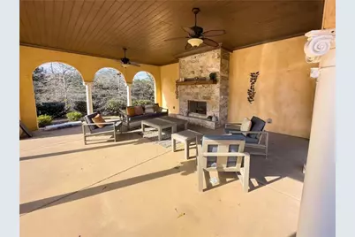 110 Via Roma, Woodstock, GA 30188 - Photo 35