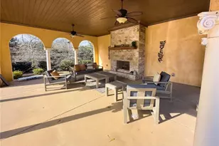 110 Via Roma, Woodstock, GA 30188 - Photo 35