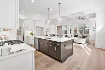 110 Via Roma, Woodstock, GA 30188 - Photo 5