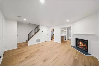 2811 Queen Anne Court, Atlanta, GA 30350 - Photo 5