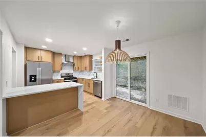 2811 Queen Anne Court, Atlanta, GA 30350 - Photo 11