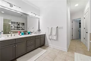 205 Riversgate Dr, Atlanta, GA 30339 - Photo 17