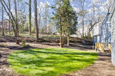 3310 E Roxboro Road NE, Atlanta, GA 30324 - Photo 17